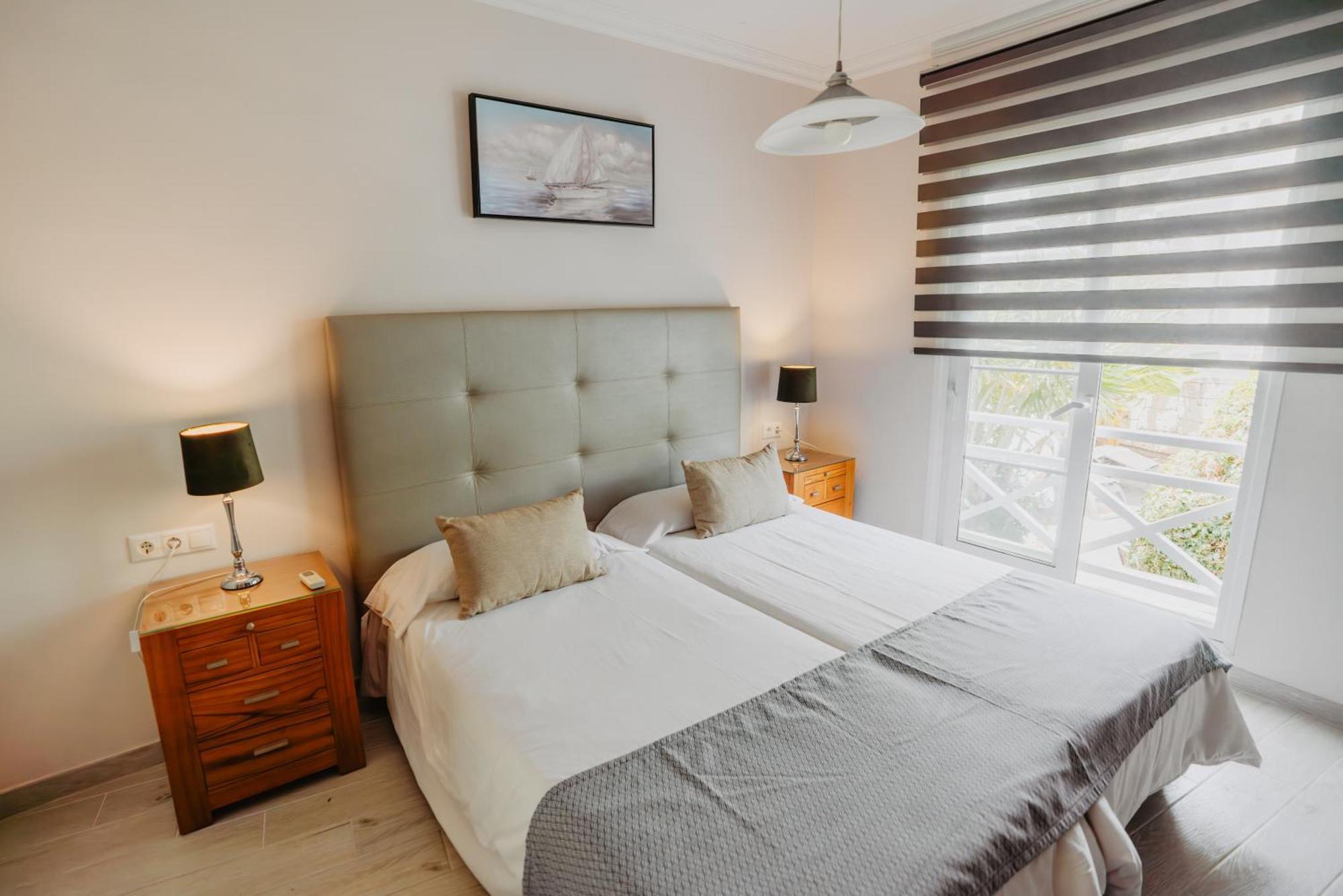 Lagos De Fanabe Beach Resort Costa Adeje  ภายนอก รูปภาพ